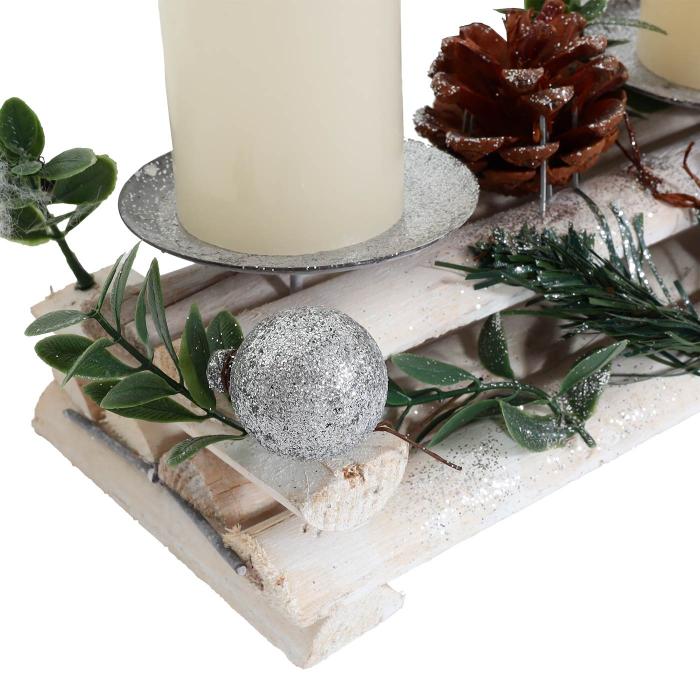 Adventsgesteck HWC-M12 mit Kerzenhaltern, Adventskranz Weihnachtsdeko Holz silber wei 18x49x13cm ~ mit Kerzen