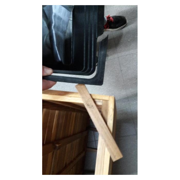 Defekte Ware (Einsatz/Holz beschdigt SK4) | Pflanzkasten HWC-L21, Hochbeet, eckig 77x63x23cm Akazie Holz, braun
