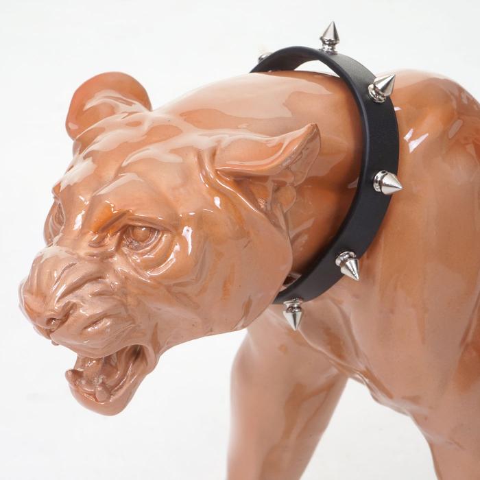 Deko Figur Leopard 59cm, Polyresin Skulptur Panther, In-/Outdoor ~ antik hochglanz mit Halsband