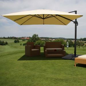 Gastronomie-Ampelschirm HWC-A96, 3x4m (5m) Polyester Alu/Stahl 26kg ~ creme mit Stnder, drehbar