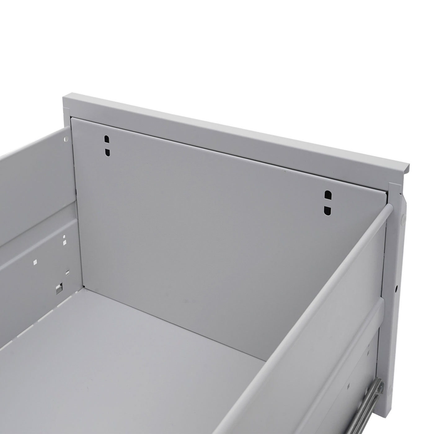 Aktenschrank HWC-H16 Detailansicht Löcher für Schiene