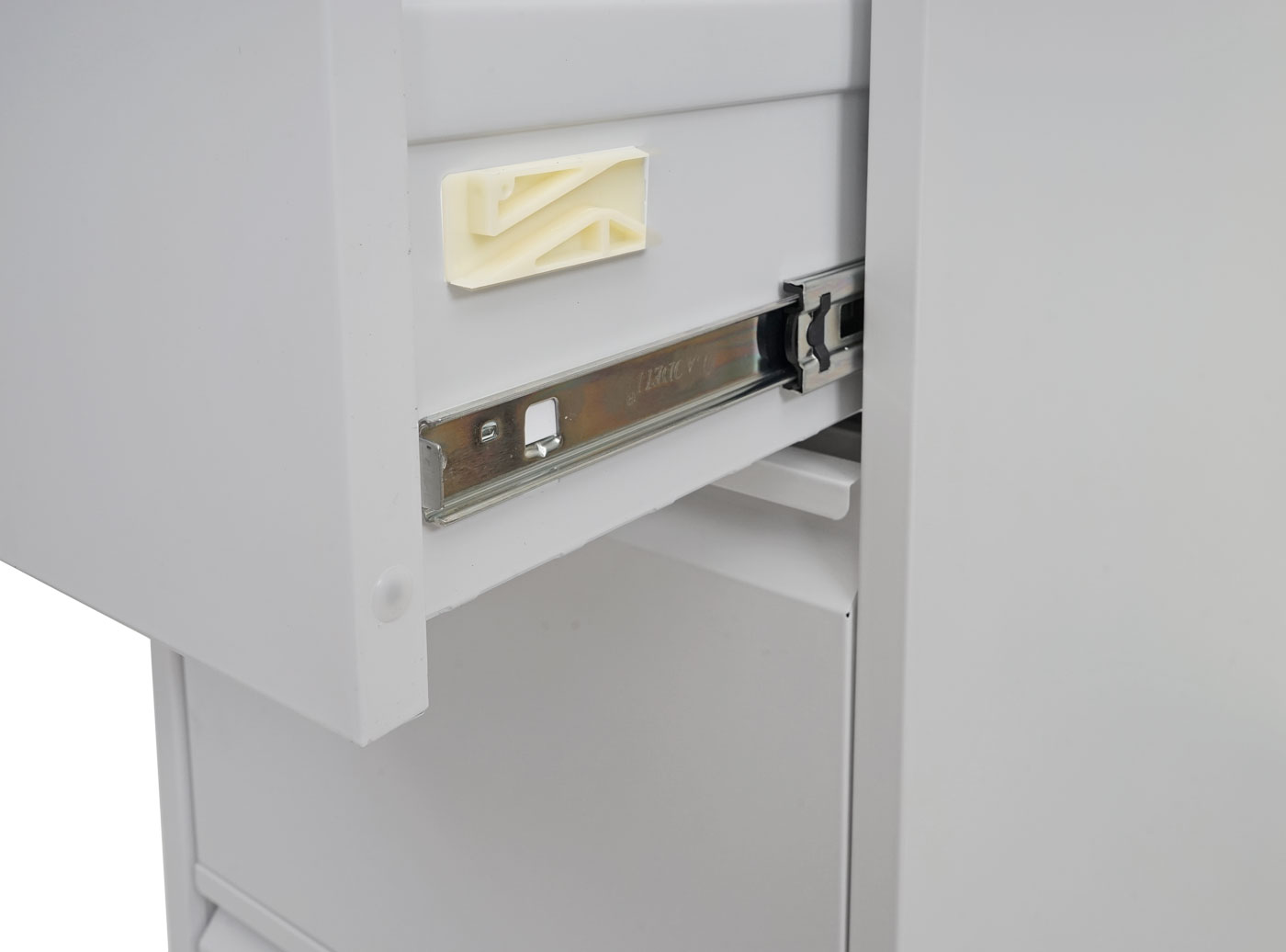 Aktenschrank HWC-H16 Detailansicht Schiene geöffnete Schublade