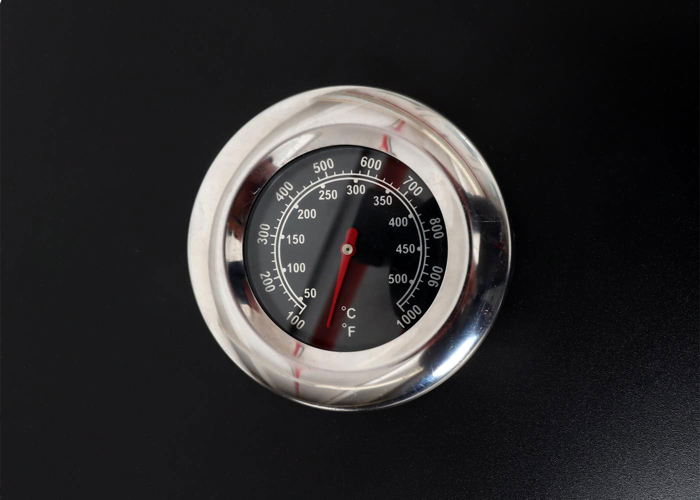 HWC-K94 Holzkohlegrill Detailbild Thermometer